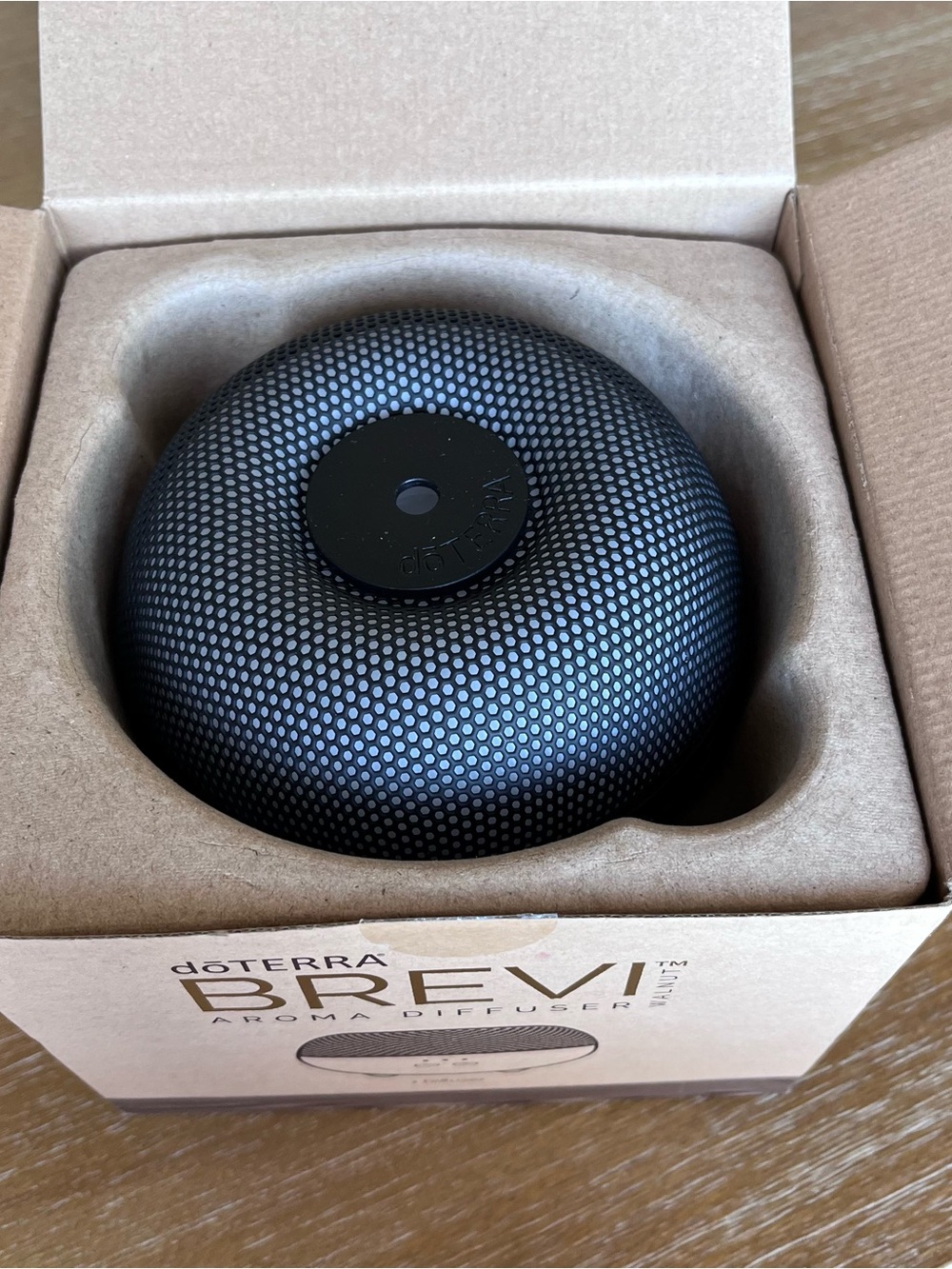 dōTERRA BREVI Aroma Diffuser - Walnut - Picture 8 of 8